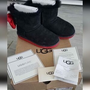 UGG x DISNEY limited edition MINNIE SWEETIE BOW BOOTS - toddler size 12